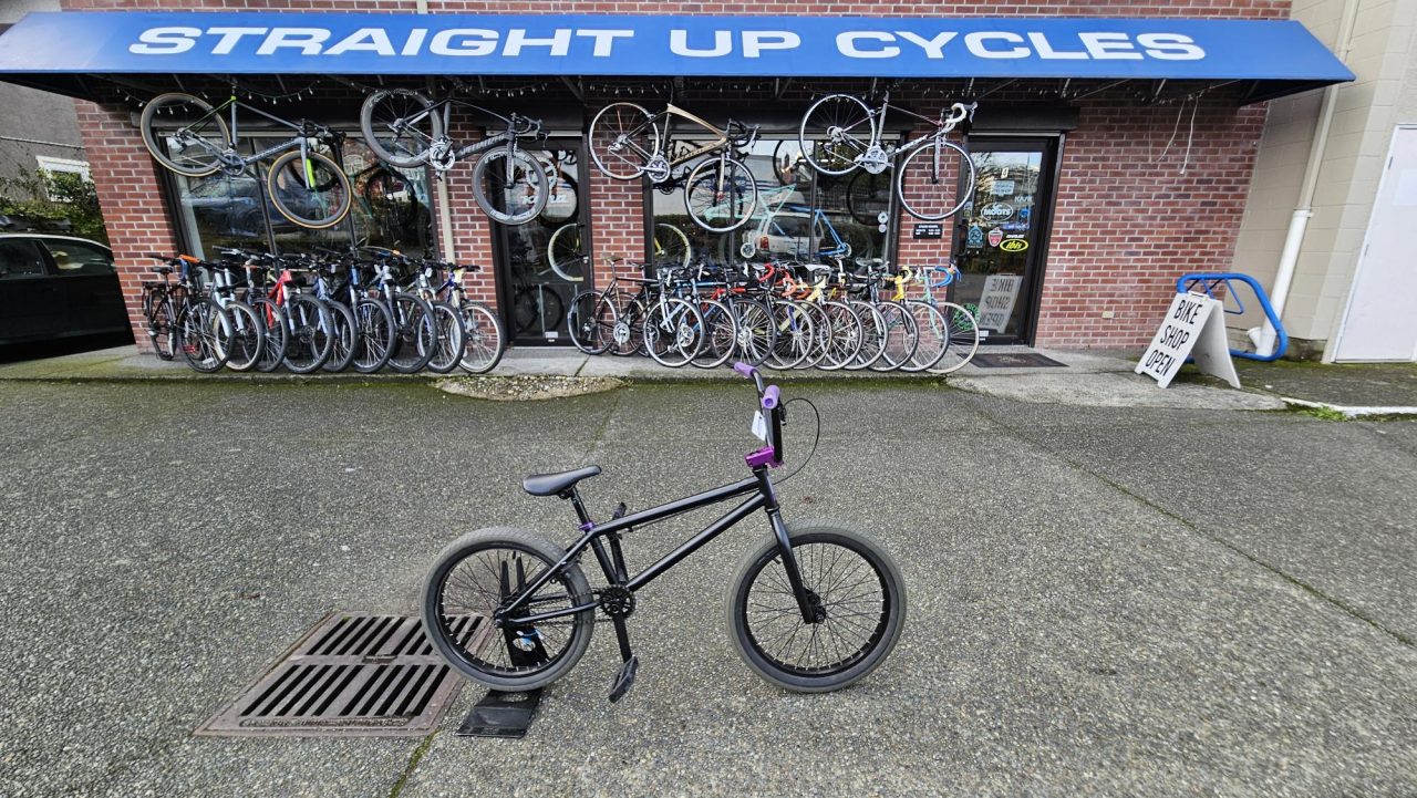 United Recruit BMX 